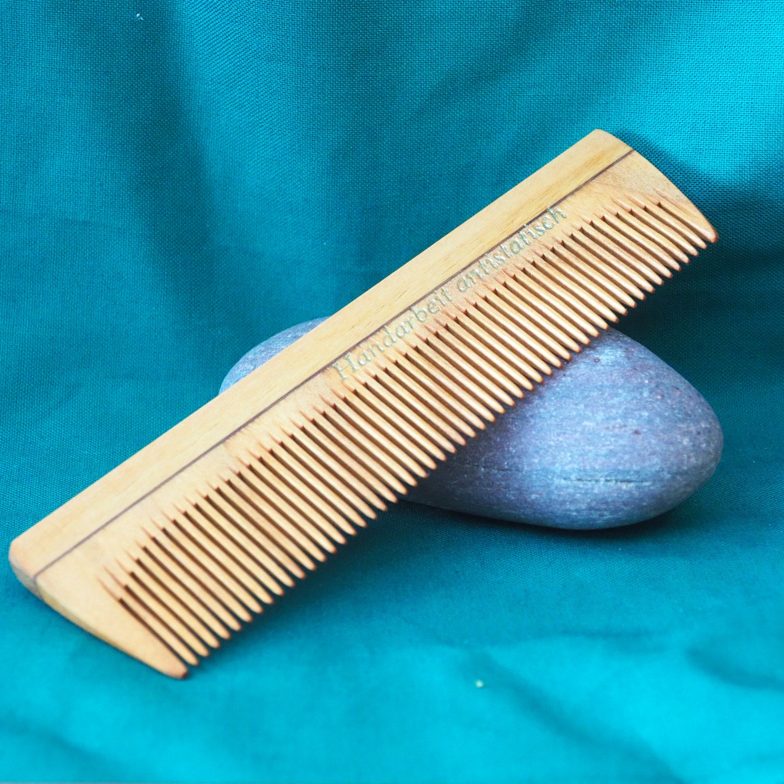Taschenholzkamm